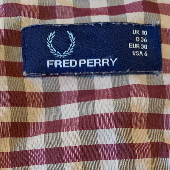 Fred Perry casual cap sleeve shirt - Picture 2 of 6